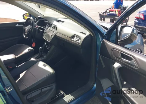 2019 Volkswagen Tiguan 2.0T Se/2.0T Sel/2.0T Sel R-Line/2.0T Sel R-Line Black z USA, uszkodzony, nr VIN 3VV3B7AX4KM075555